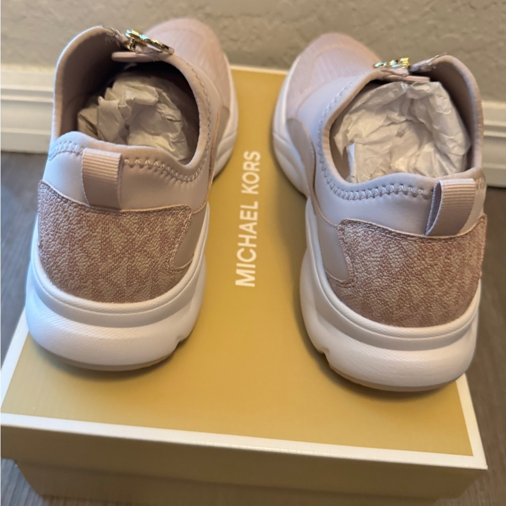 Michael Kors Sami Zip Trainer - Picture 3 of 4